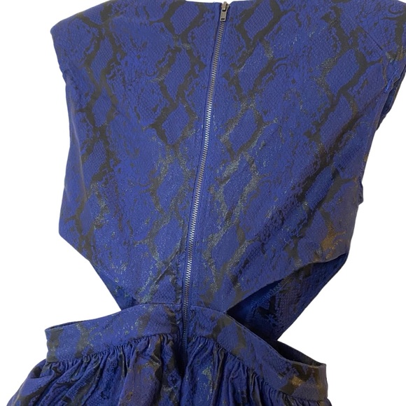 NWT Mustard Seed navy and black snake print cutout mini dress- M - Picture 4 of 10